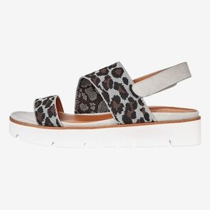 Gentle Souls Kenneth Cole Lavern Asymmetrical Slingback Platform Leopard Sandals